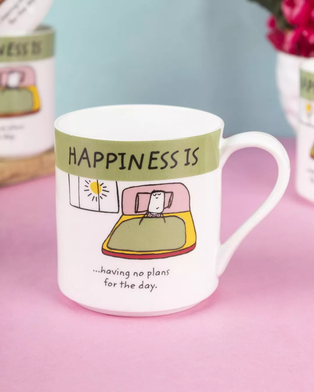 ‘HAPPINESS IS’ Ceramic Coffee Mugs (Set of 4, 340 mL)