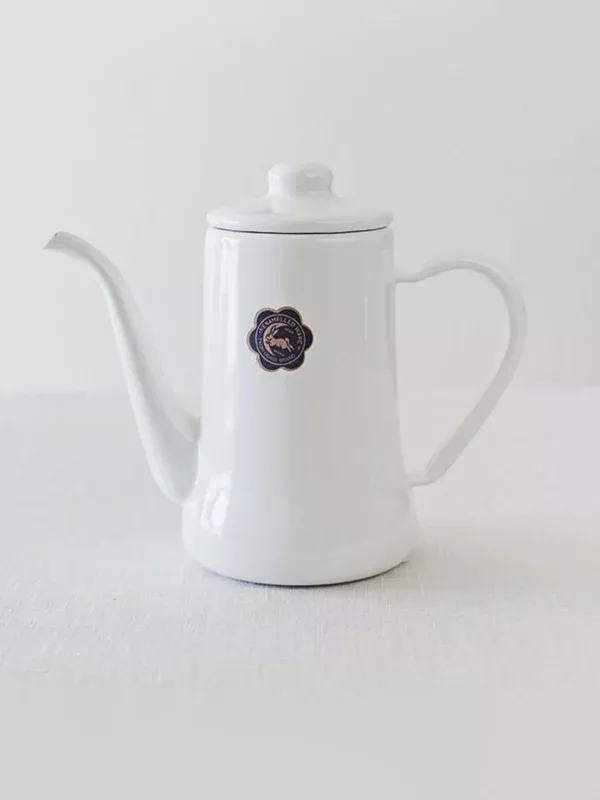 Tsukiusagi Enamel Slim Pot (0.7L)
